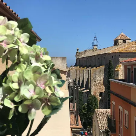 Apartment Lets Holidays Heart Of Tossa *