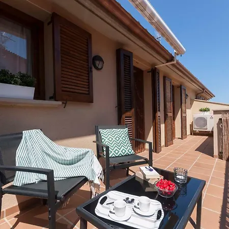 Apartment Lets Holidays Heart Of Tossa Tossa de Mar